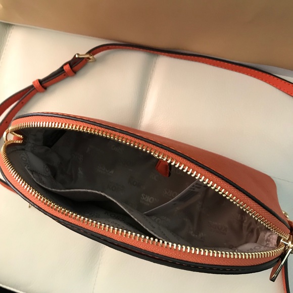 NWT MICHAEL KORS TANGERINE MD CROSSBODY LEATHER - Picture 6 of 8